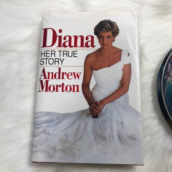 Diana, Princess of Wales Collection Limited Ed Franklin Mint Plates Sealed VHS - Picture 5 of 11